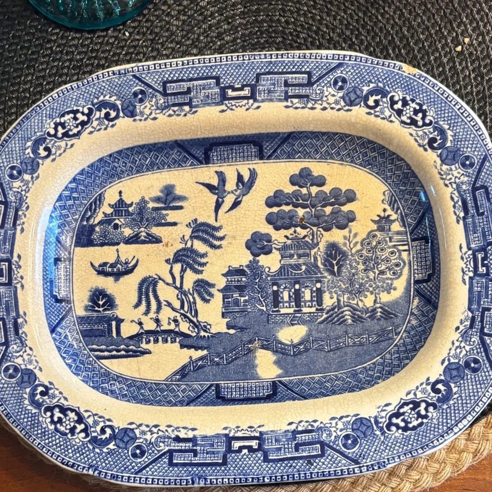 Antique Ridgeway Semi China England Blue Willow plate